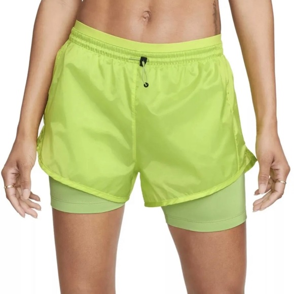 Nike Pants - Nike Women's Icon Clash Tempo Luxe Running Shorts Green DM7739-321 Size S